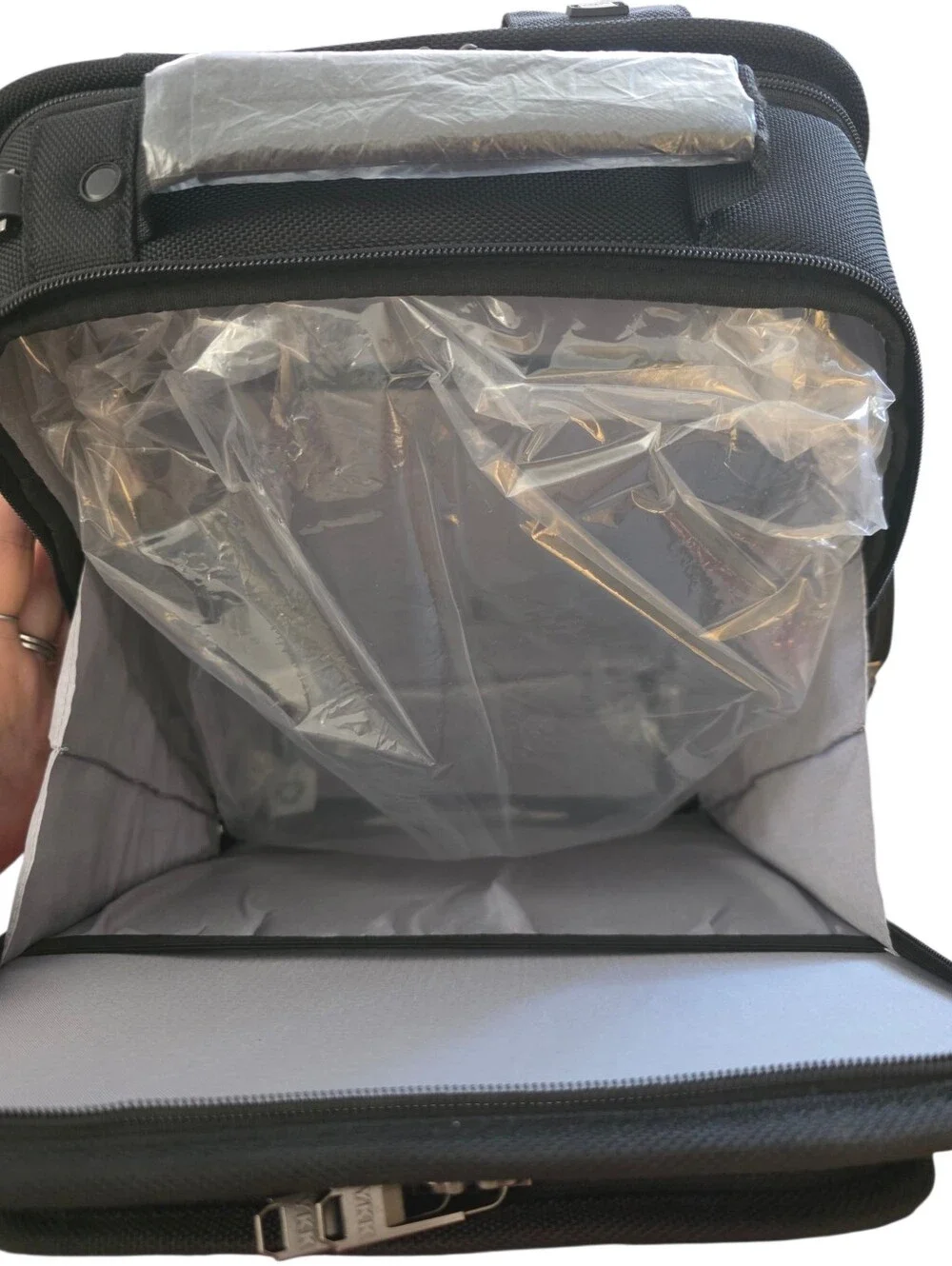 NEW Mens Crossgear Brand Travel Backpack
